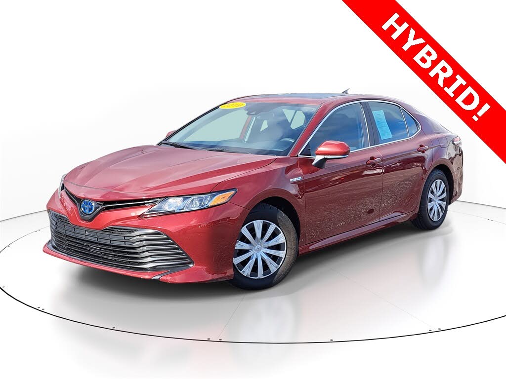 2019 Toyota Camry Hybrid LE FWD