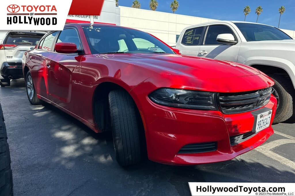 2022 Dodge Charger SXT RWD