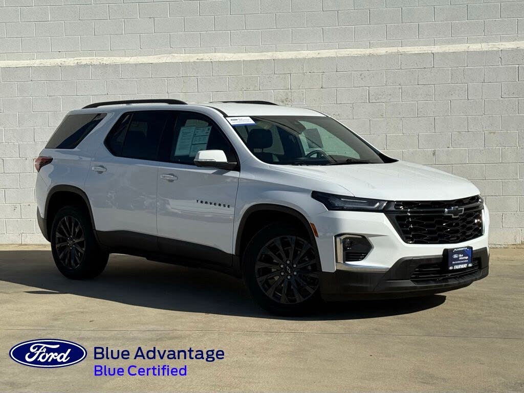 2023 Chevrolet Traverse RS FWD