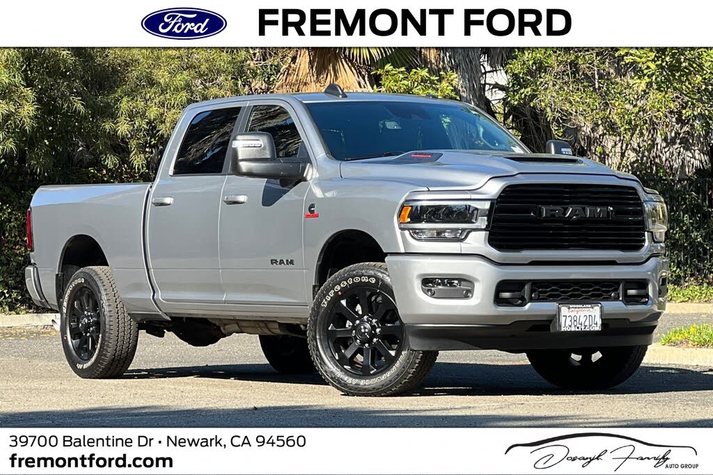 2024 RAM 3500 Laramie Crew Cab 4WD