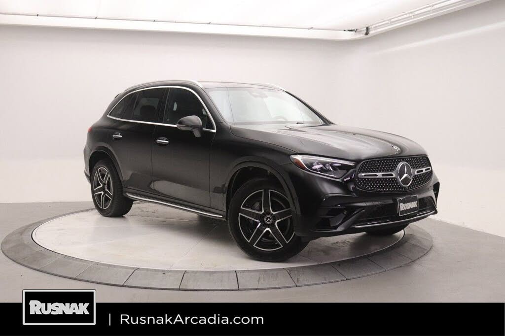 2025 Mercedes-Benz GLC 300 RWD