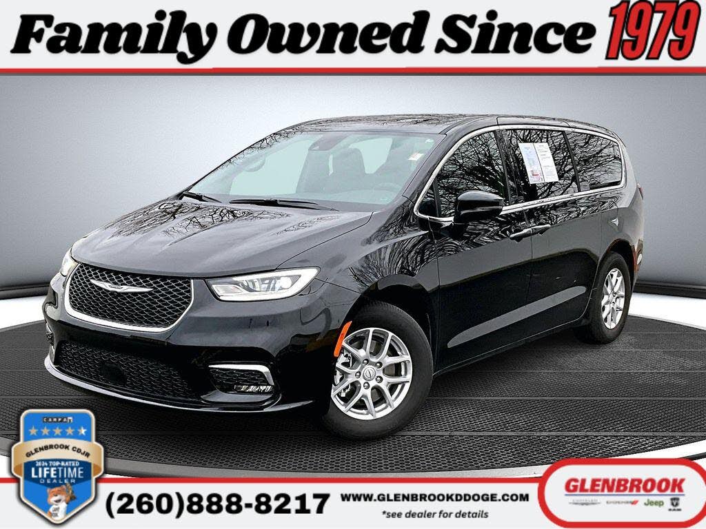 2025 Chrysler Pacifica Select FWD