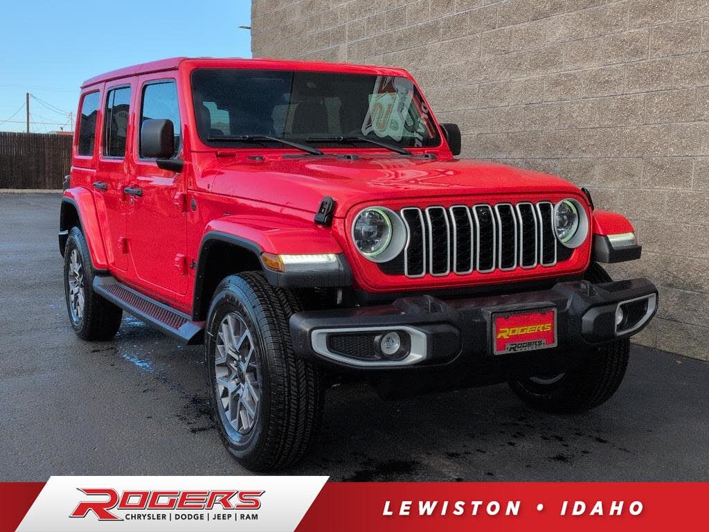 2025 Jeep Wrangler Sahara 4-Door 4WD