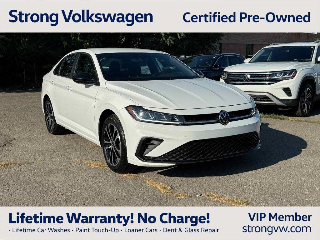 2025 Volkswagen Jetta Sport FWD