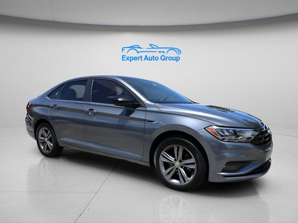 2019 Volkswagen Jetta R-Line FWD