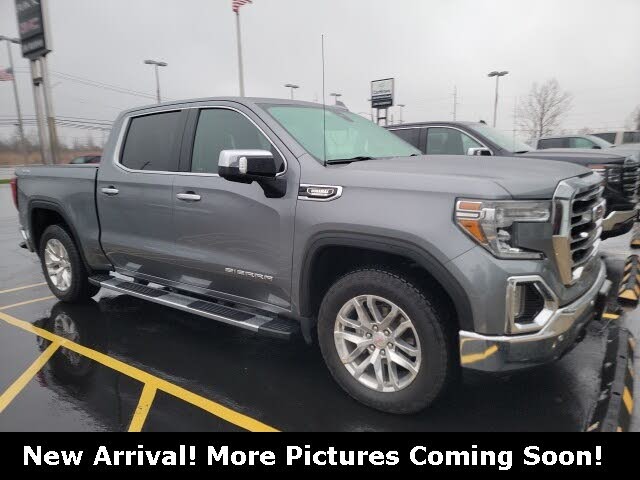 2022 GMC Sierra 1500 Limited SLT Crew Cab 4WD
