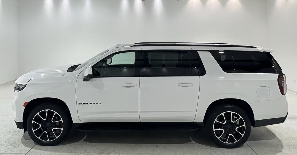 2023 Chevrolet Suburban RST 4WD