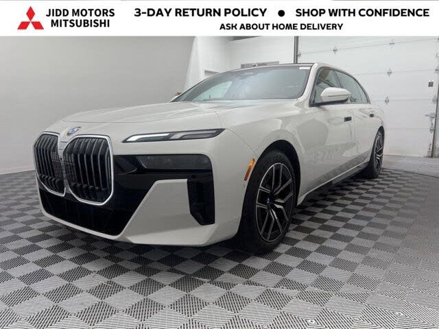 2025 BMW 7 Series 740i xDrive