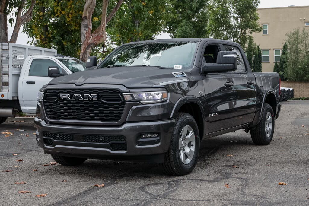 2026 RAM 1500 Big Horn Crew Cab 4WD