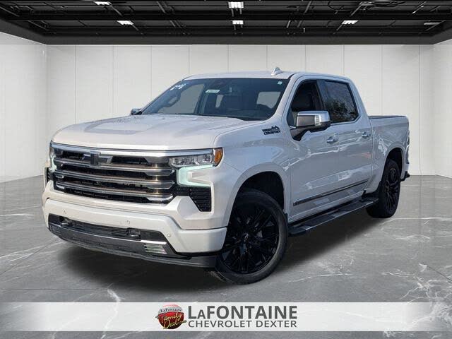 2022 Chevrolet Silverado 1500 High Country Crew Cab 4WD