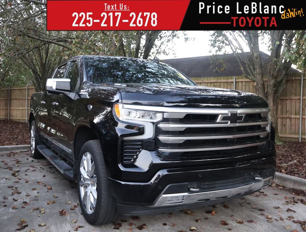 2023 Chevrolet Silverado 1500 High Country Crew Cab 4WD