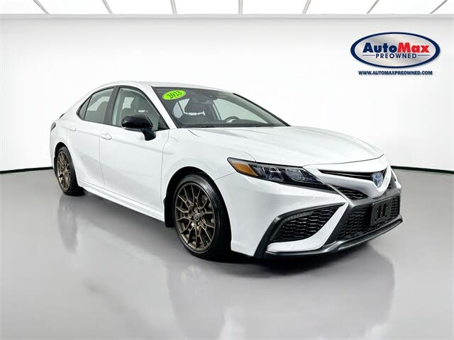 2023 Toyota Camry Hybrid SE FWD