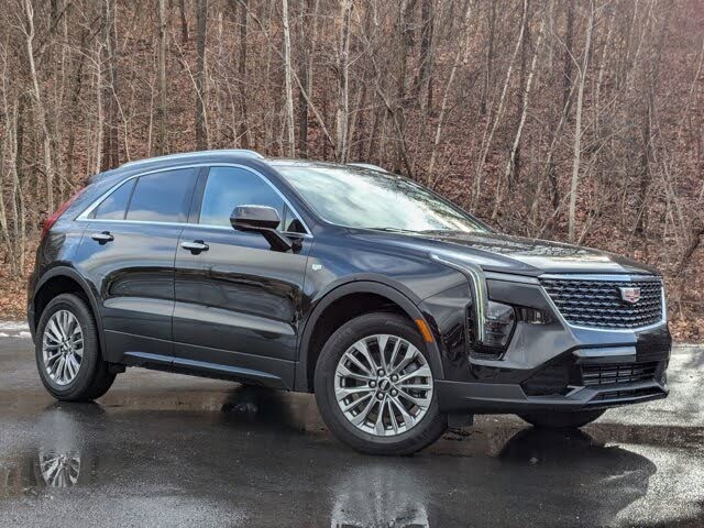 2025 Cadillac XT4 Premium Luxury AWD