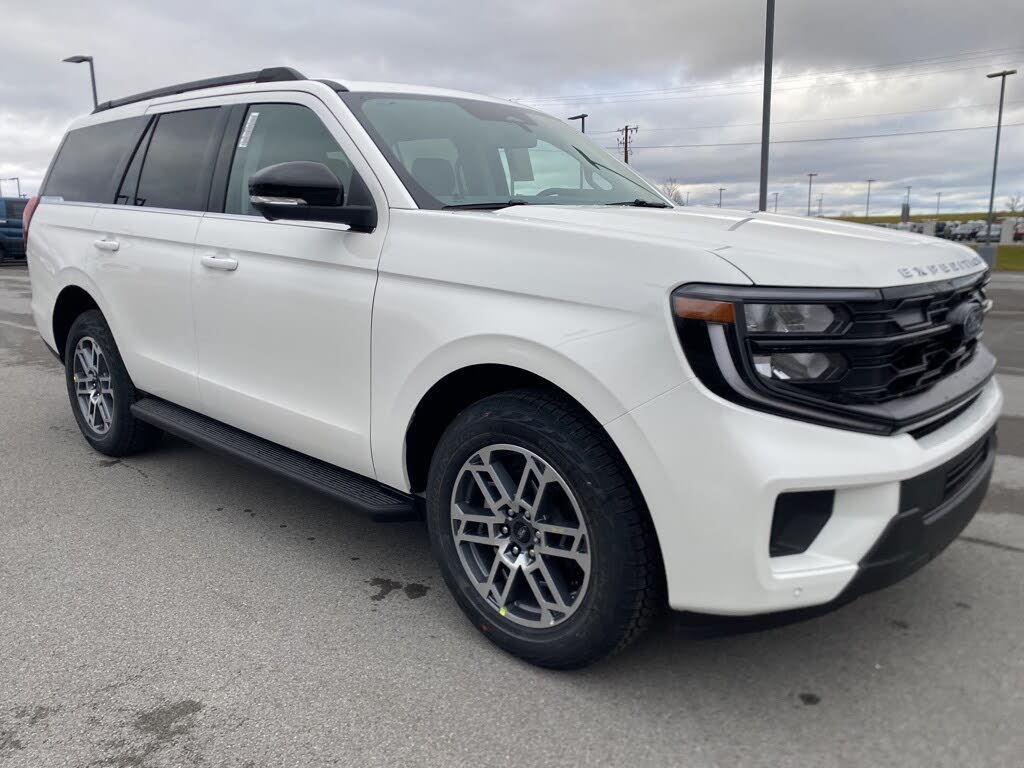 2025 Ford Expedition Active 4WD