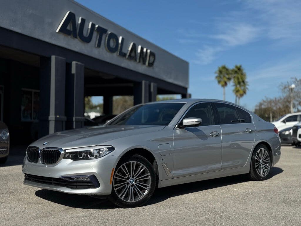 2018 BMW 5 Series 530e iPerformance Sedan RWD