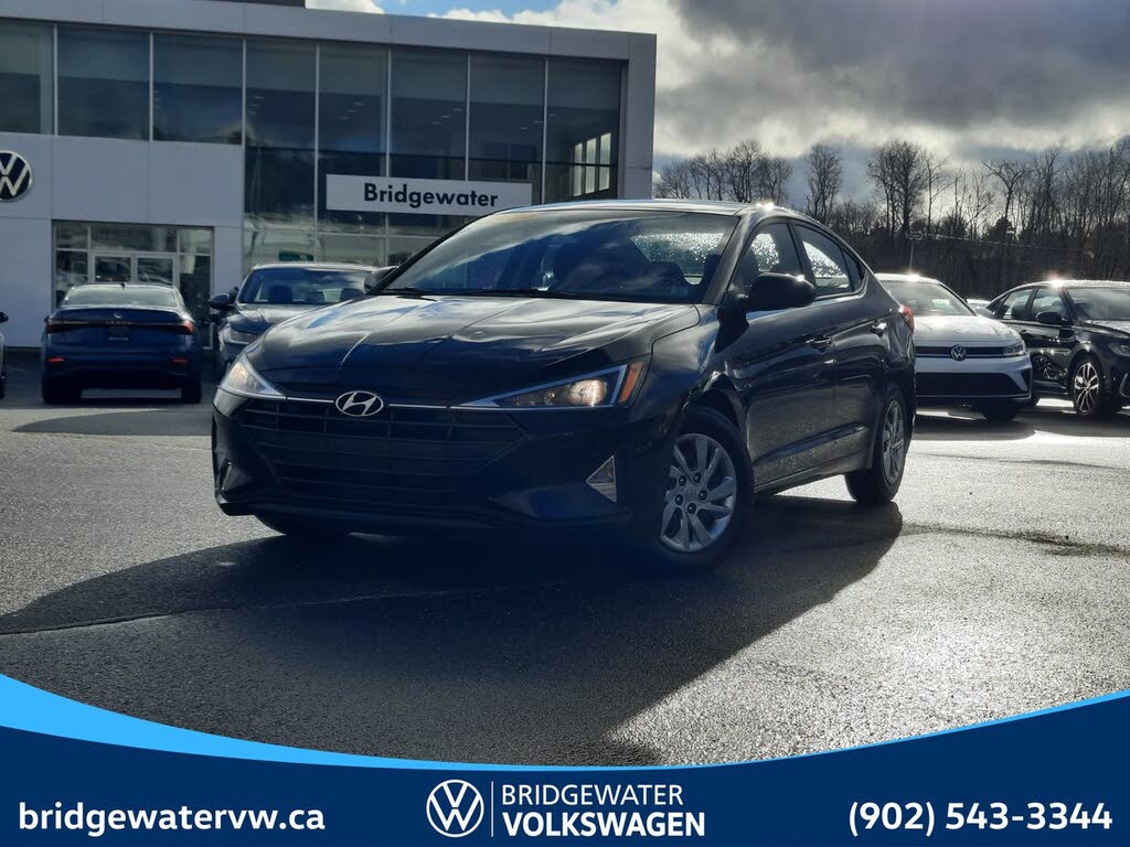 2020 Hyundai Elantra Essential FWD