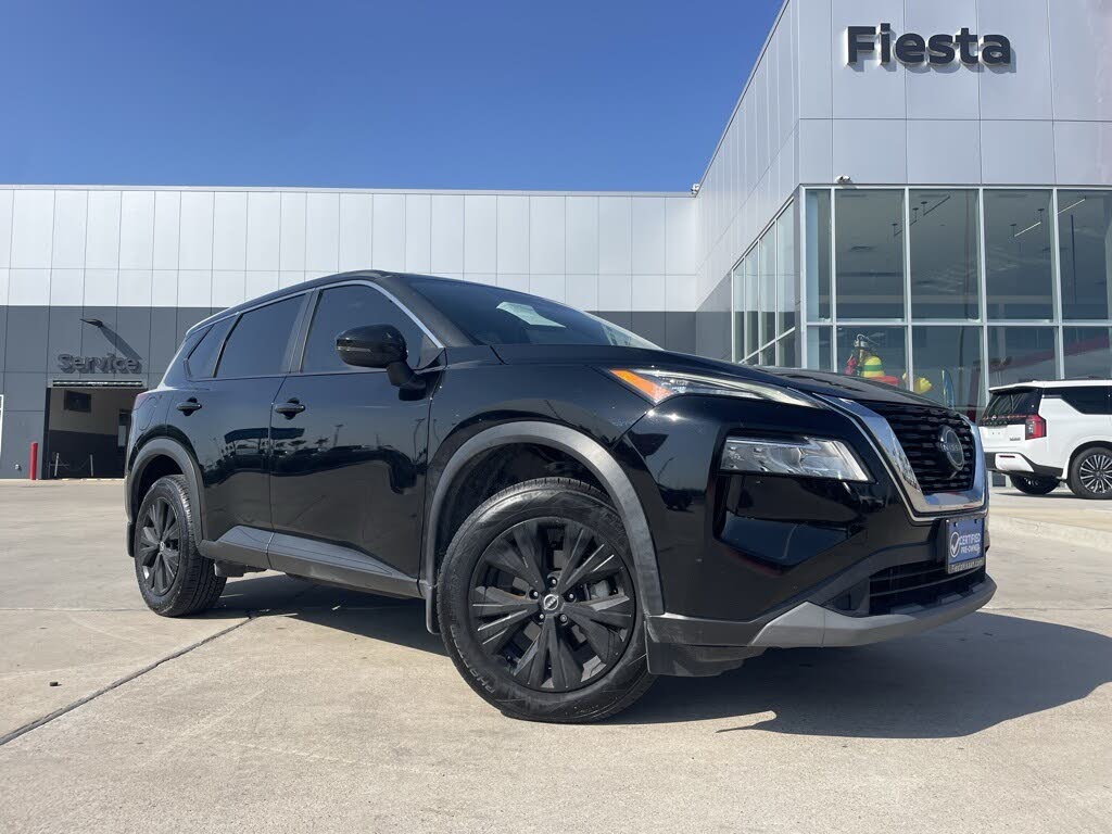 2022 Nissan Rogue SV FWD
