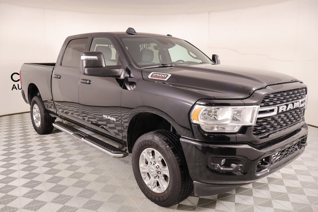 2024 RAM 2500 Big Horn Crew Cab 4WD