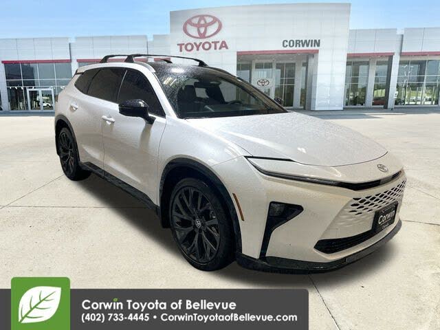 2025 Toyota Crown Signia Limited AWD