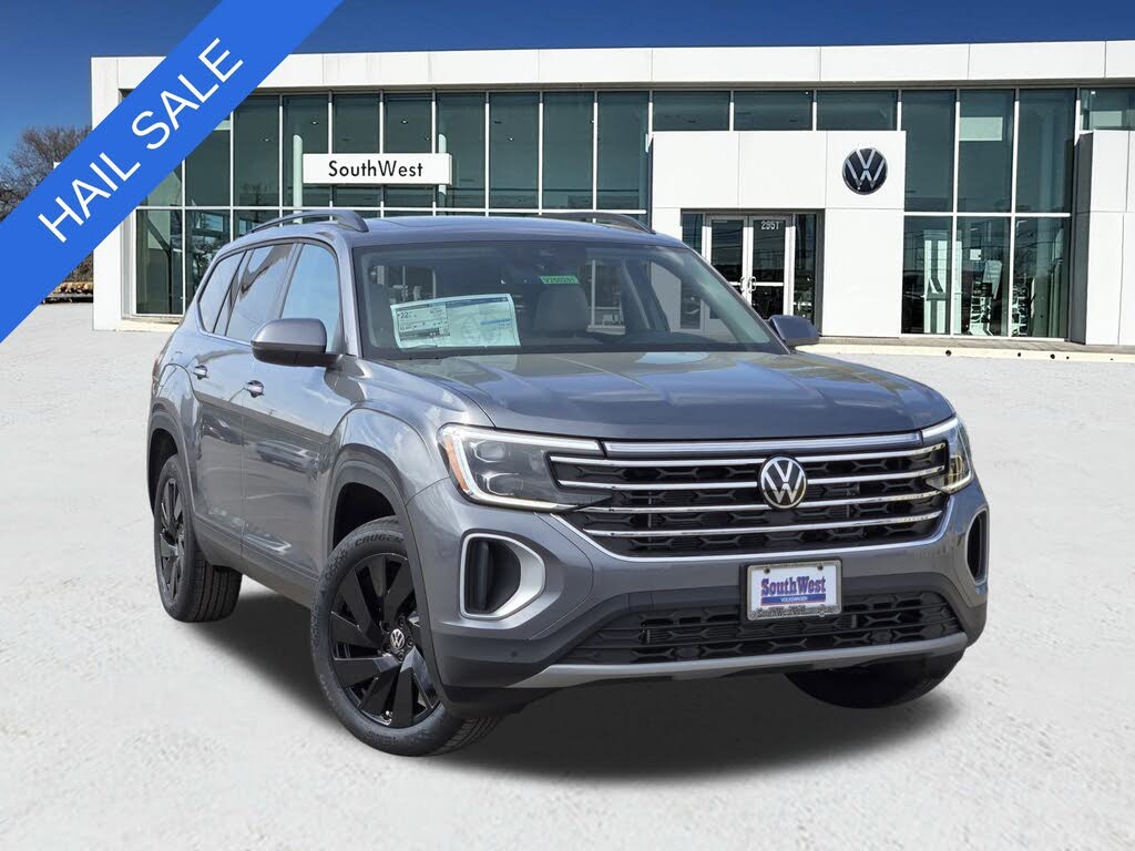 2025 Volkswagen Atlas SE FWD with Technology