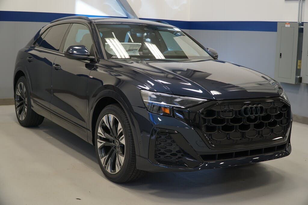 2026 Audi Q8 quattro Premium Plus 55 TFSI