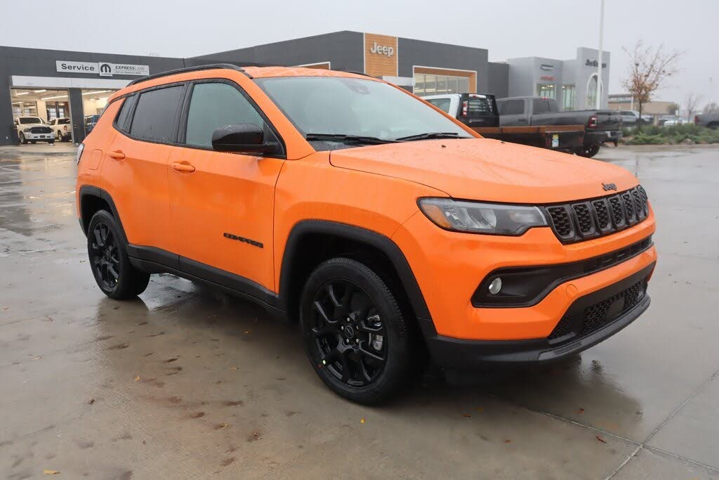 2026 Jeep Compass Latitude 4WD