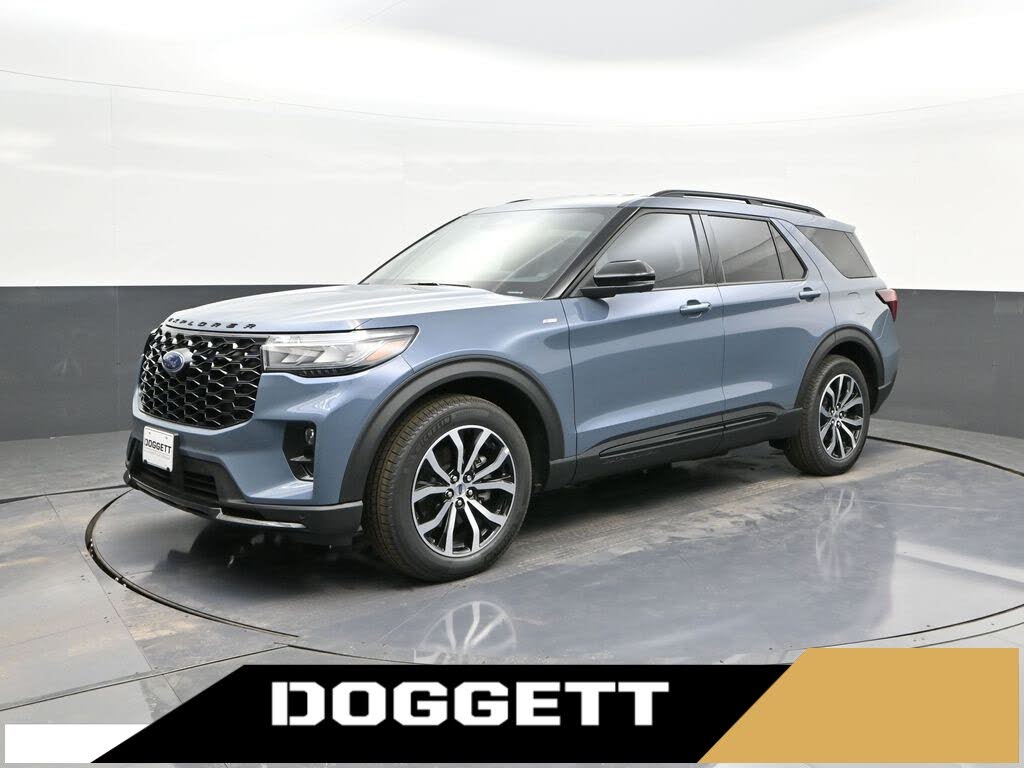 2025 Ford Explorer ST-Line RWD