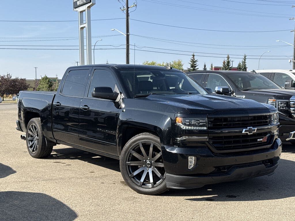 2017 Chevrolet Silverado 1500 LTZ Crew Cab 4WD