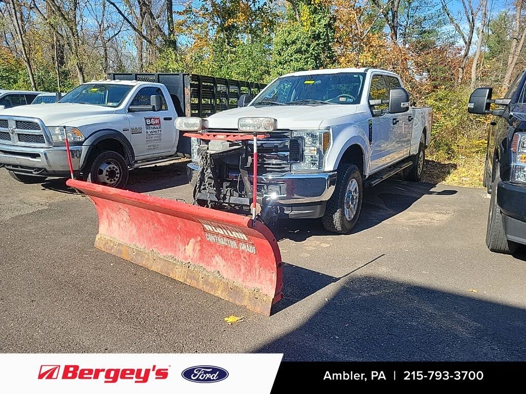 2017 Ford F-350 Super Duty XLT Crew Cab 4WD