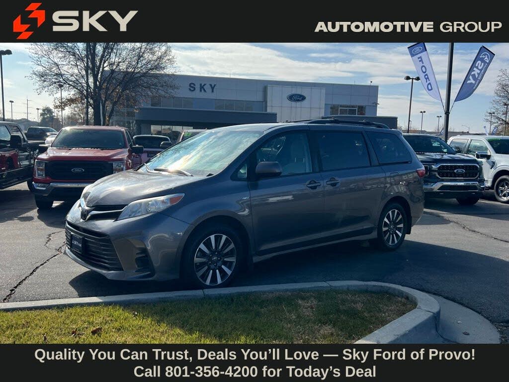 2020 Toyota Sienna LE 7-Passenger AWD