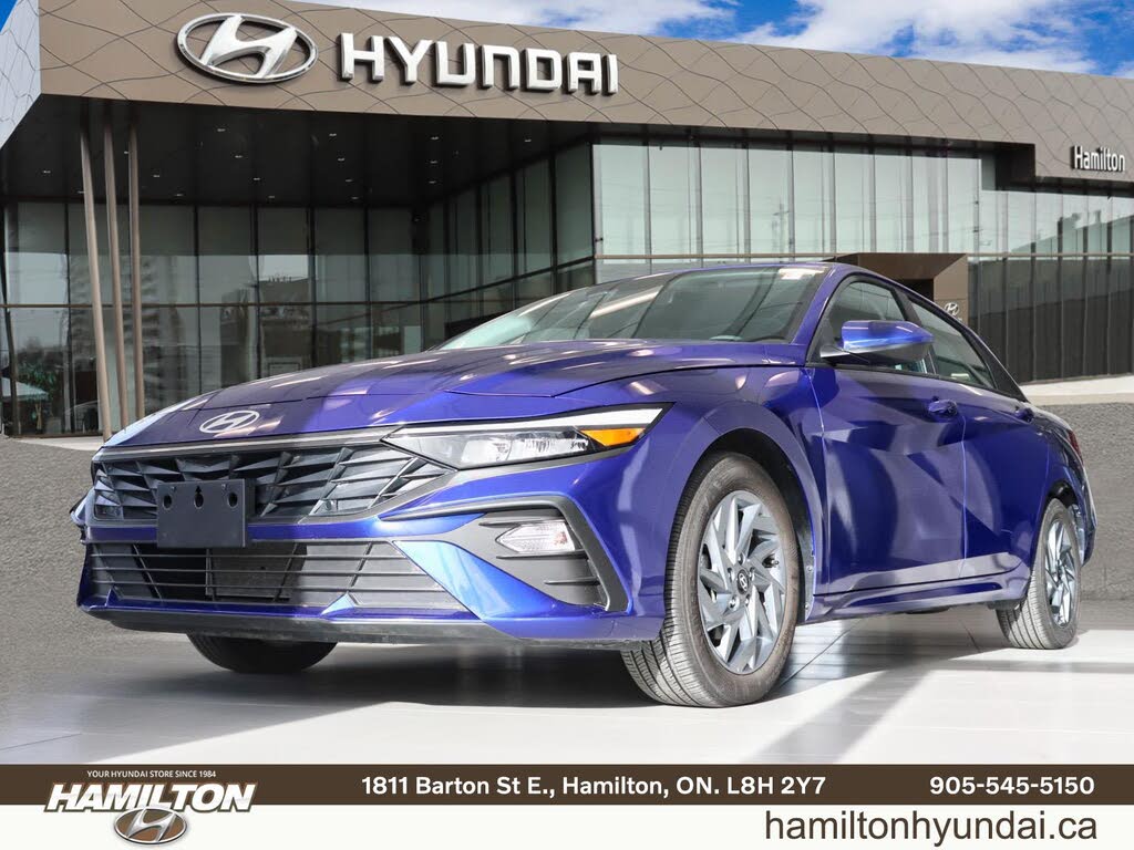 Hyundai Elantra Preferred FWD 2025