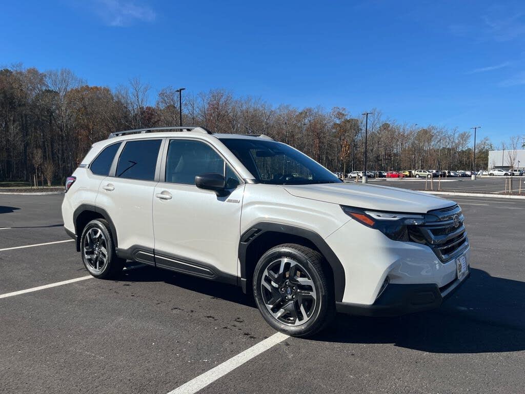 2025 Subaru Forester Hybrid Premium AWD