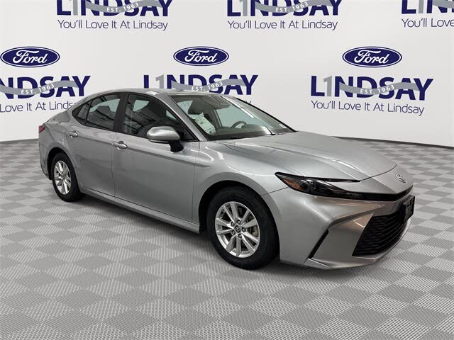 2025 Toyota Camry LE FWD