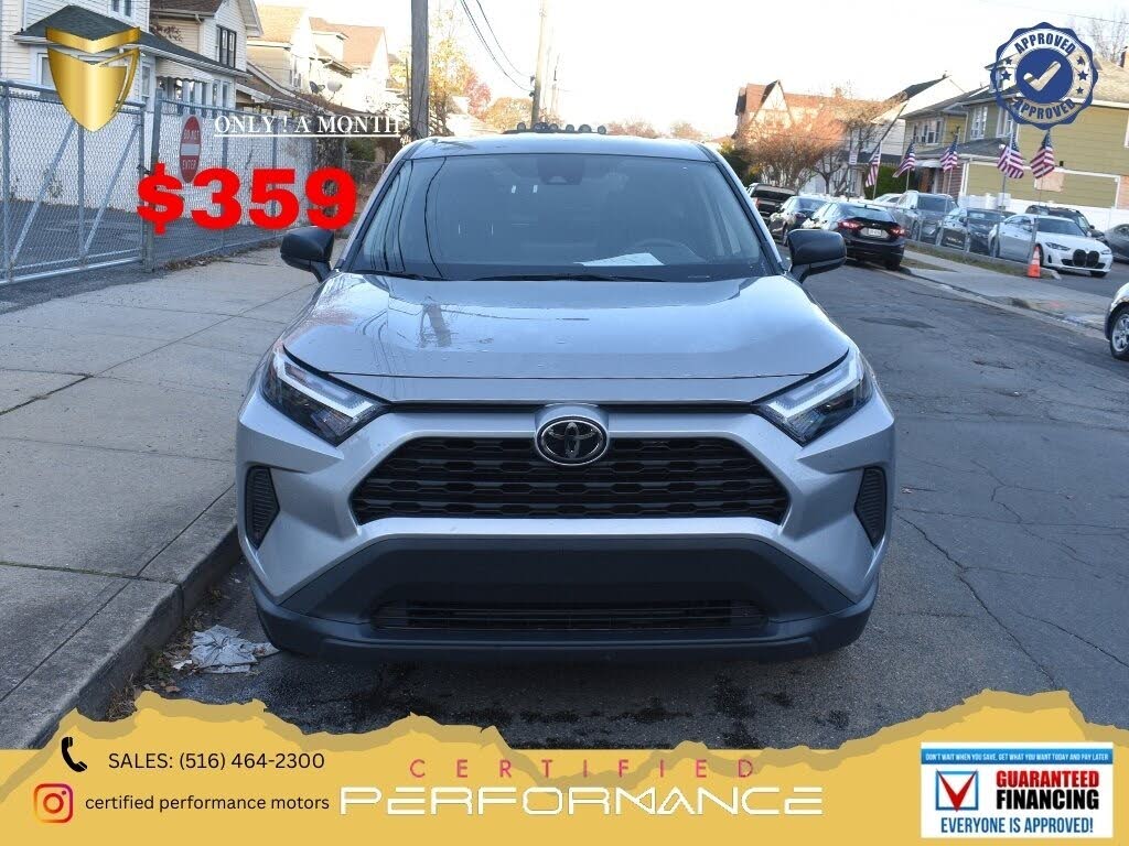 2025 Toyota RAV4 LE AWD