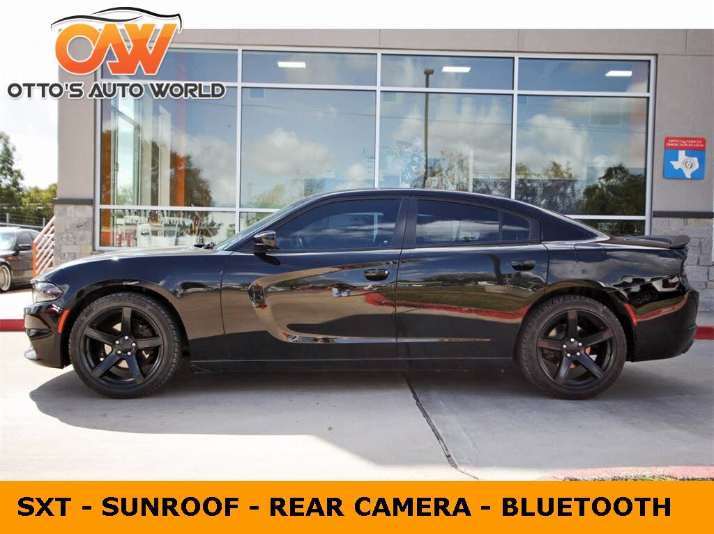 2020 Dodge Charger SXT RWD