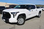 Toyota Tundra SR5 CrewMax Cab LB RWD