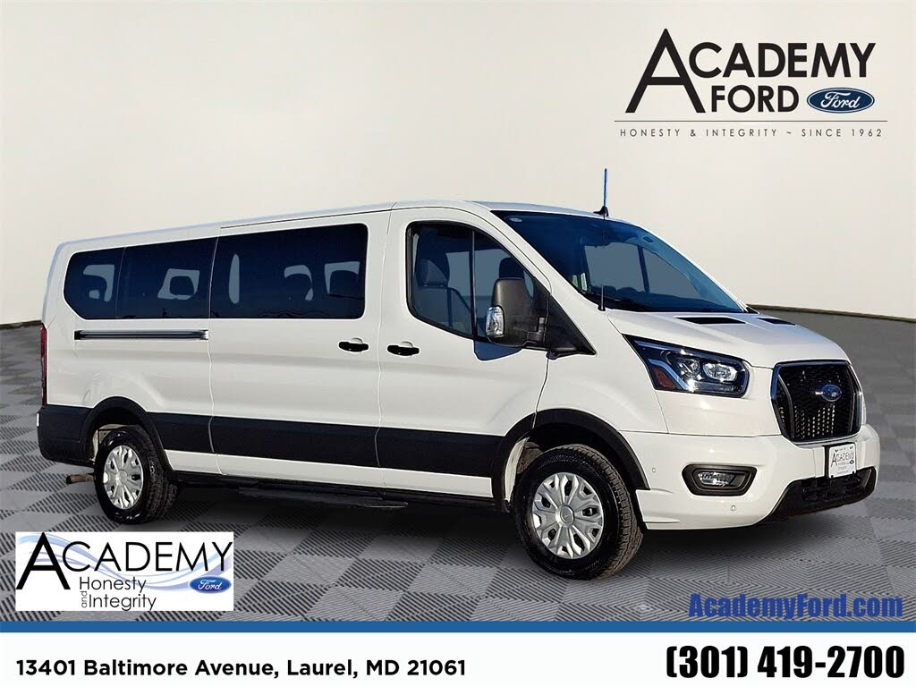 2023 Ford Transit Passenger 350 XLT Low Roof LB RWD