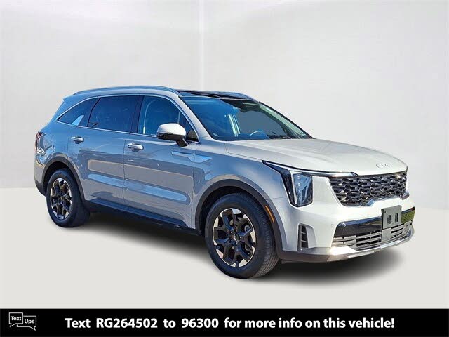 2024 Kia Sorento S FWD