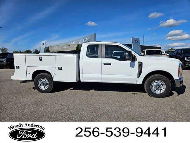 2025 Ford F-250 Super Duty XL SuperCab LB 4WD