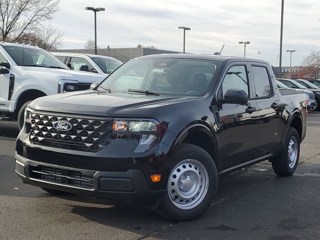 2025 Ford Maverick XL SuperCrew AWD