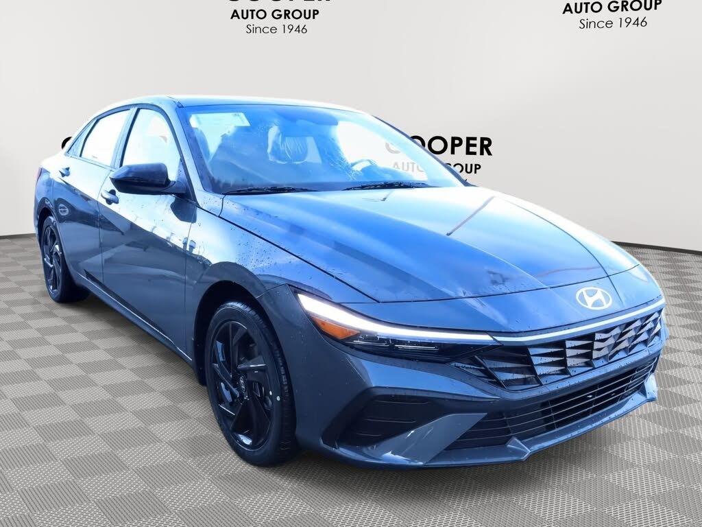 2026 Hyundai Elantra SEL Sport FWD