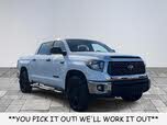 Toyota Tundra SR5 CrewMax 4WD