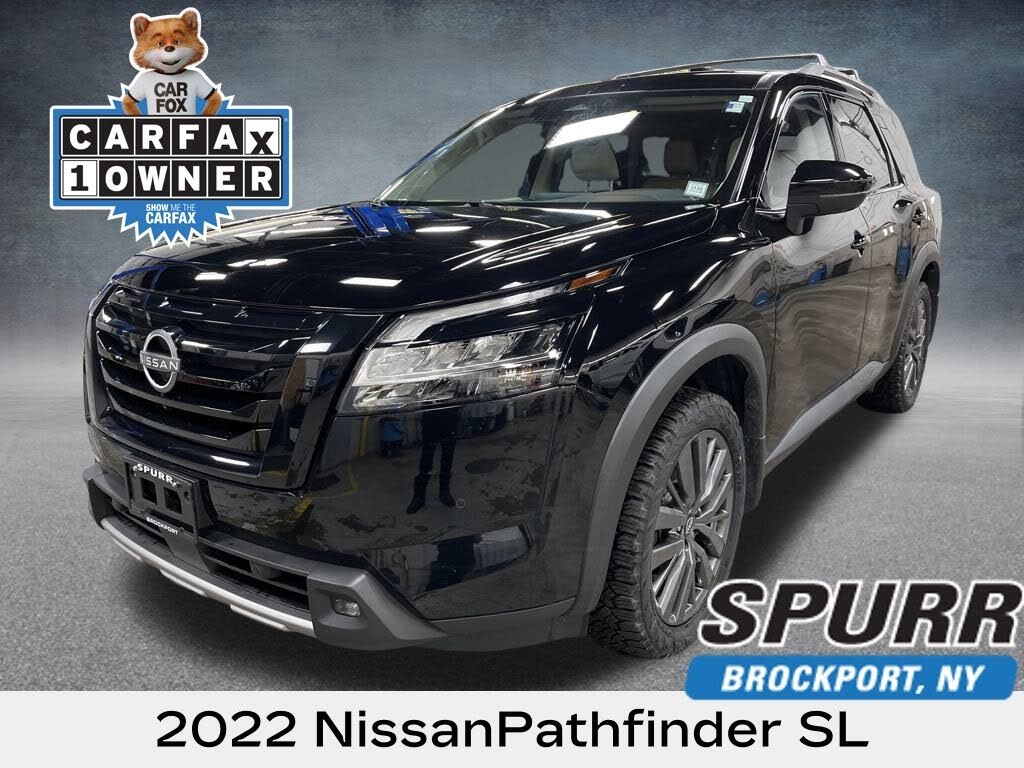 2022 Nissan Pathfinder SL 4WD