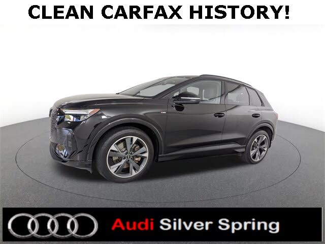 2024 Audi Q4 e-tron quattro Premium Plus 55