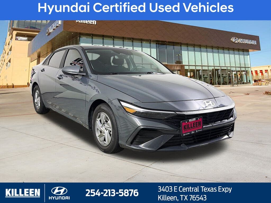 2024 Hyundai Elantra SE FWD