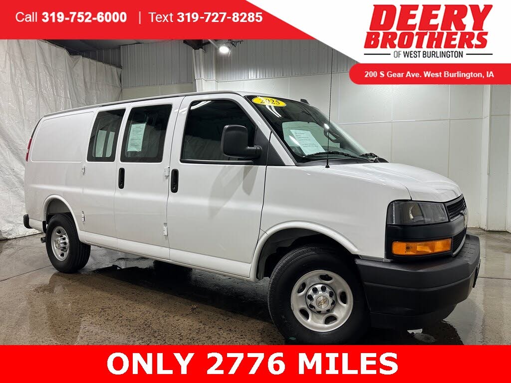 2025 Chevrolet Express Cargo 3500 RWD