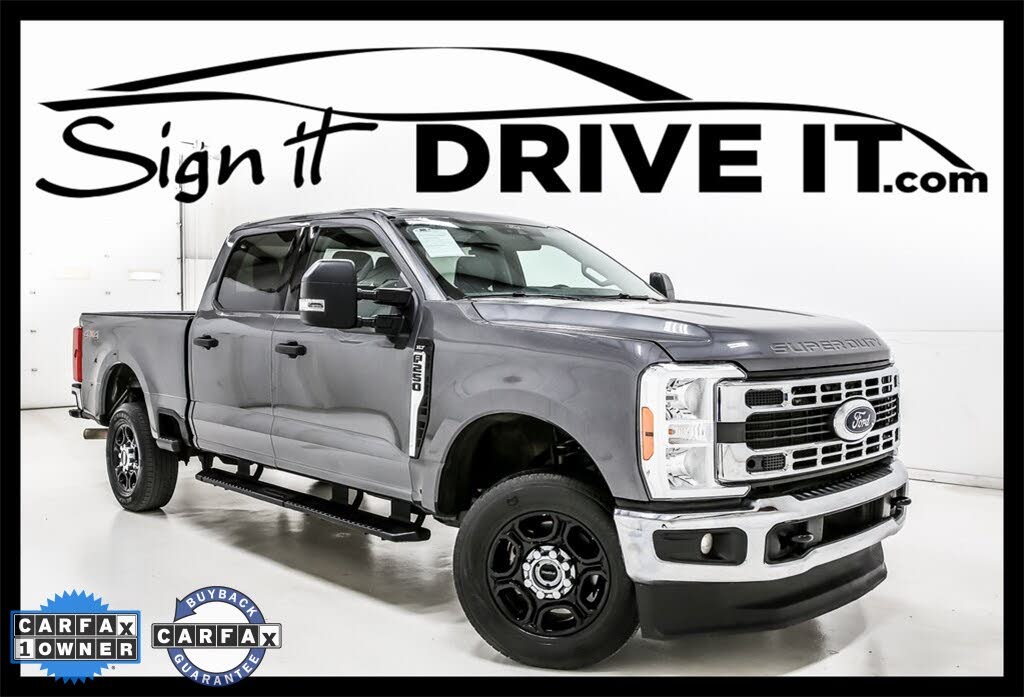 2025 Ford F-250 Super Duty XLT Crew Cab 4WD