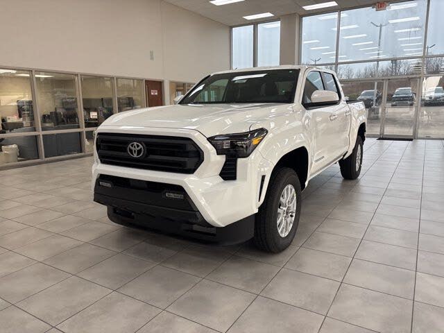 2025 Toyota Tacoma SR5 Double Cab 4WD
