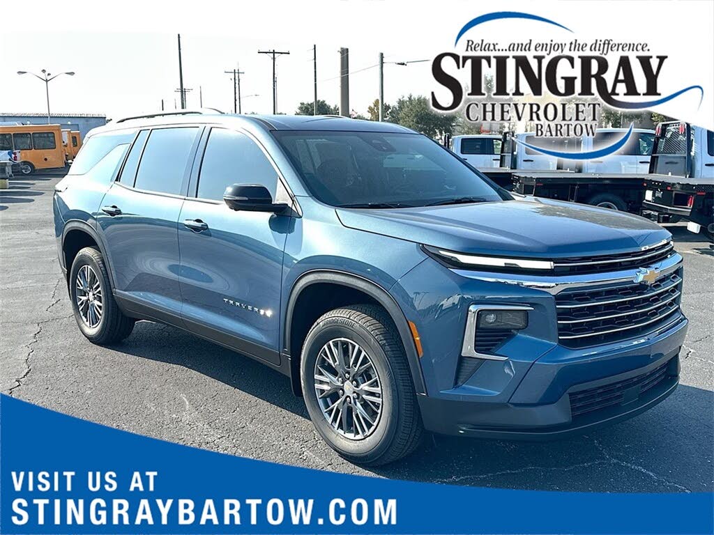2026 Chevrolet Traverse LT FWD