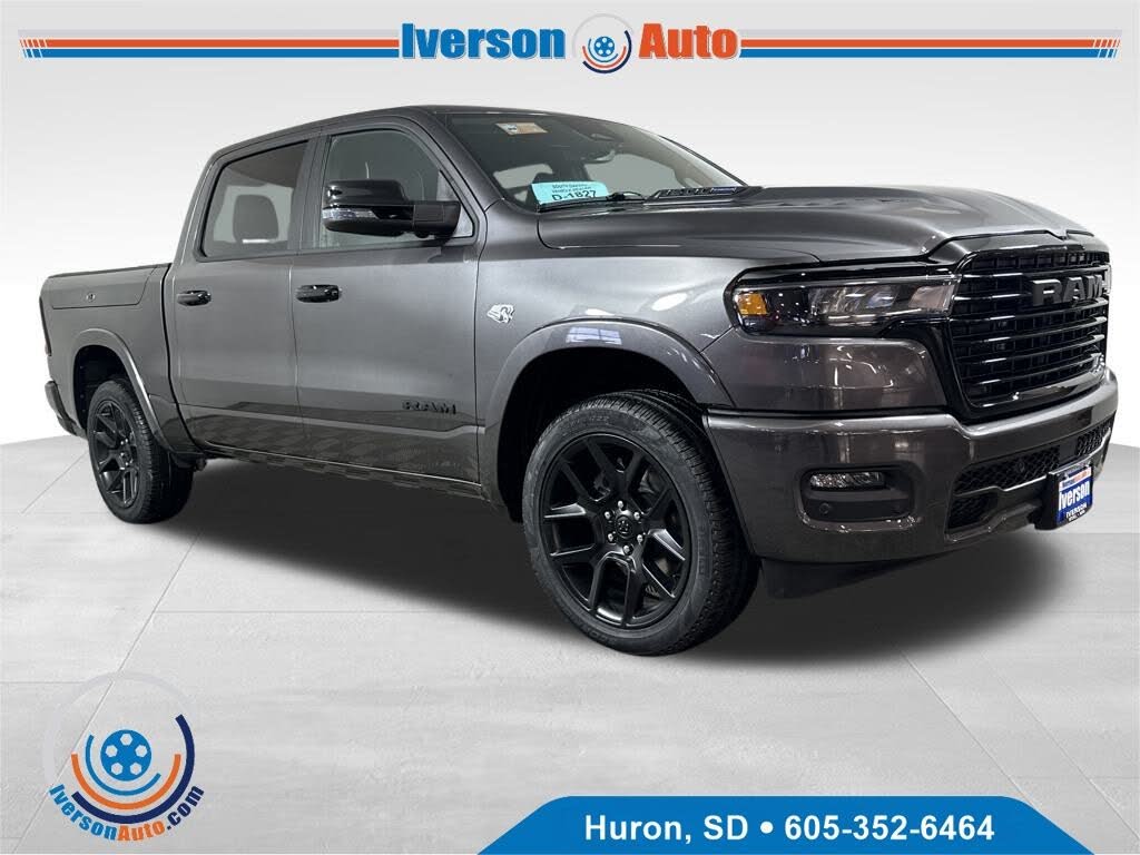 2026 RAM 1500 Laramie Crew Cab 4WD